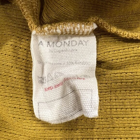 A Monday In Copenhagen Tee - Picture 5 of 8